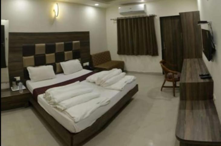 Hotel Shree Vatika Bhopal Esterno foto